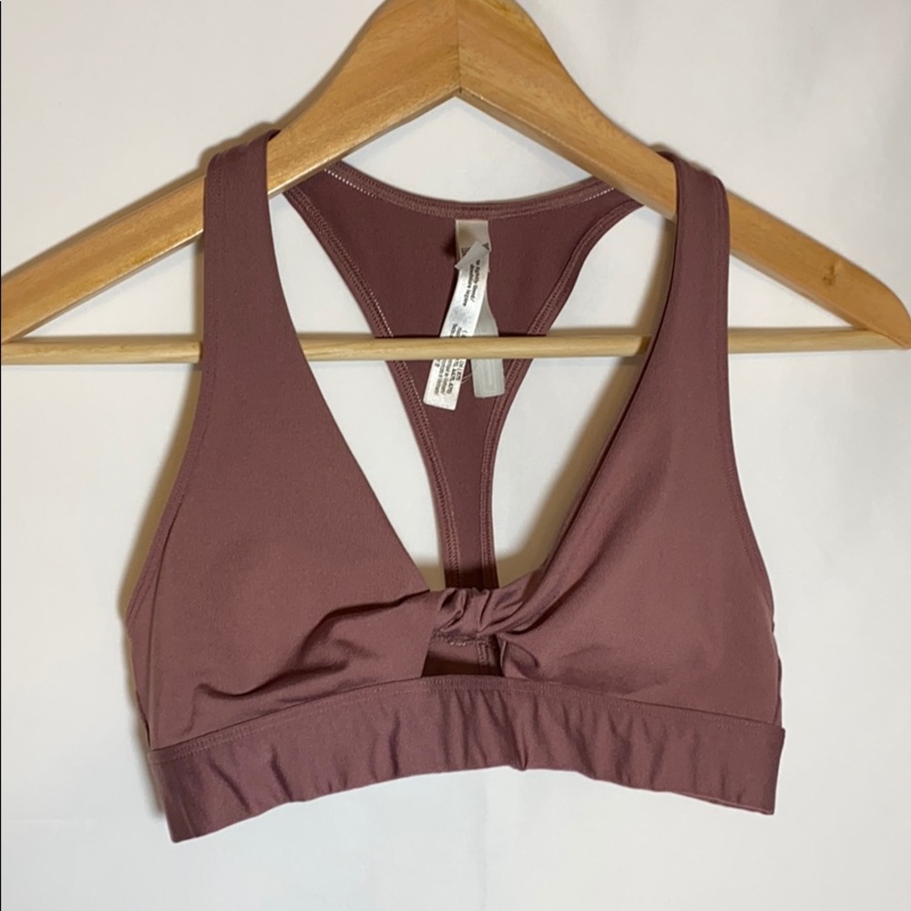✨PINK sports bra✨